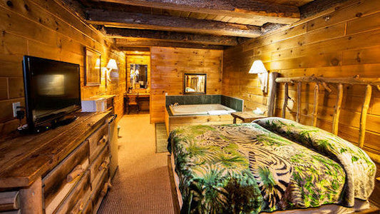 Log Cabin Lodge & Suites